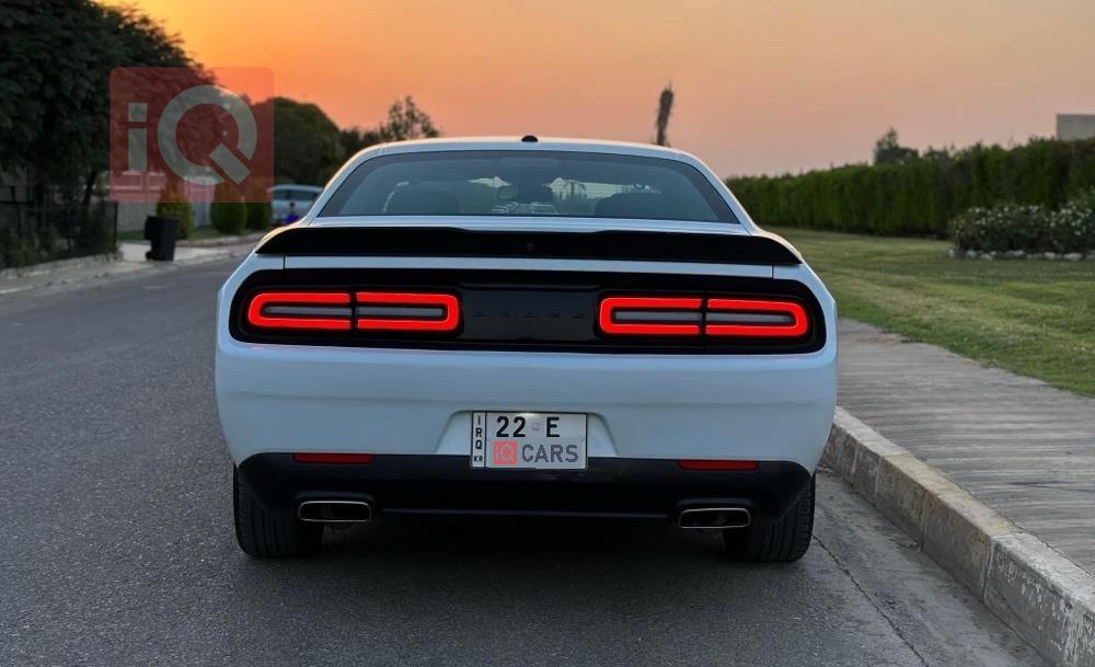 دۆج چالنجەر